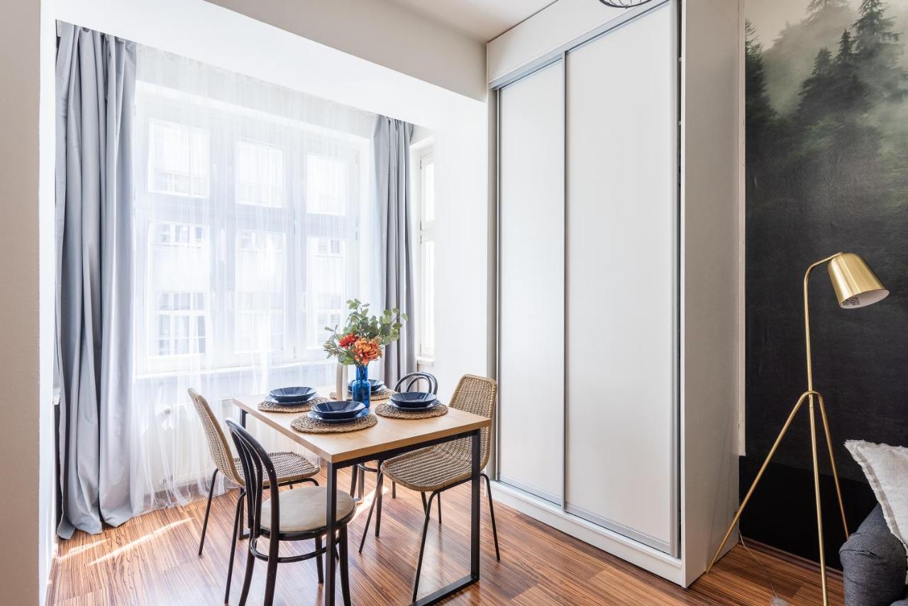 10 Min City Centre 5 People Apartment, Free Coffee Praha Bagian luar foto